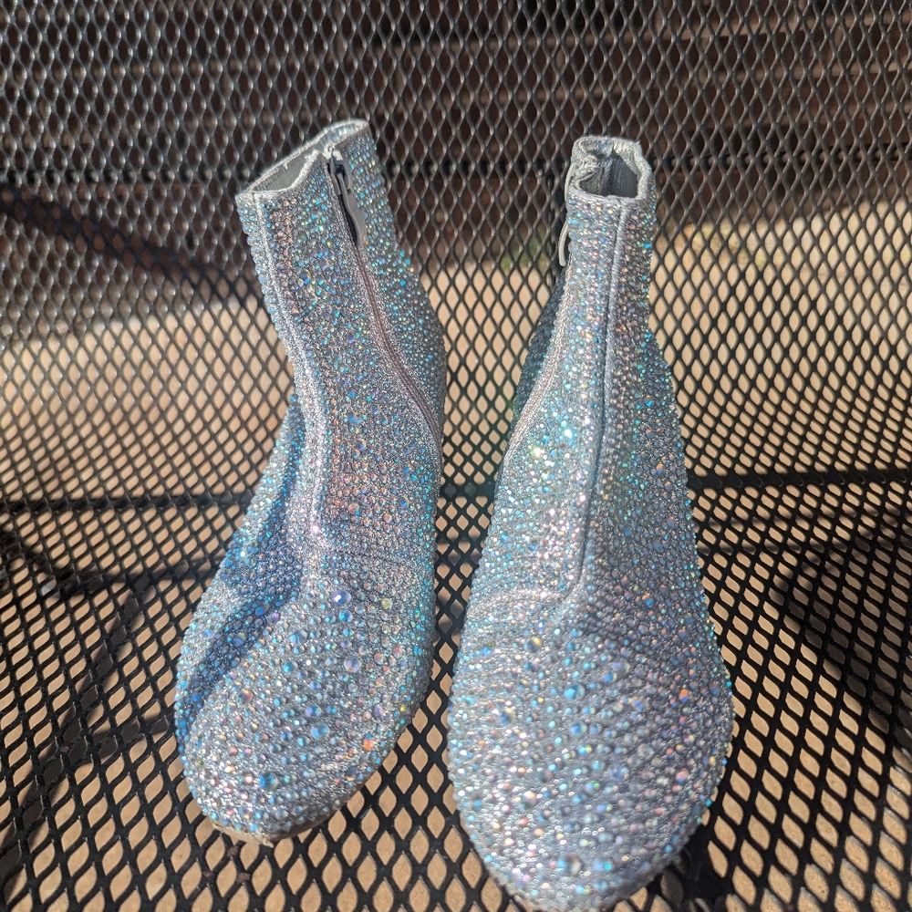 Youth sparkle boots